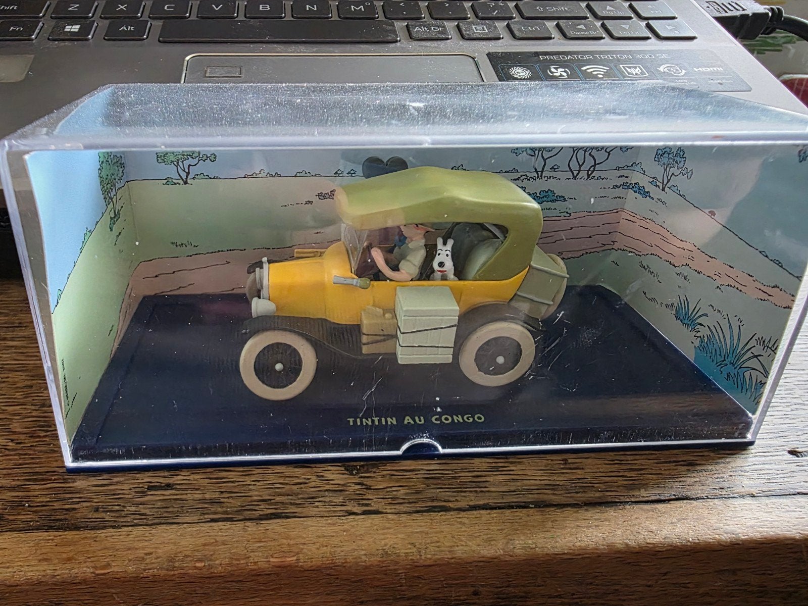 Kuifje in Congo auto met figuren - Tintin au Congo, Ophalen of Verzenden, Zo goed als nieuw, Auto, Overige merken