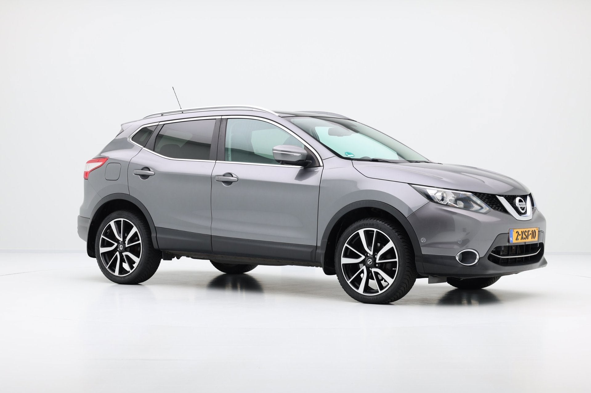Foto 5 van Nissan Qashqai 1.2 Tekna Aut. Pano|Leder|Navi|Cam|LMV