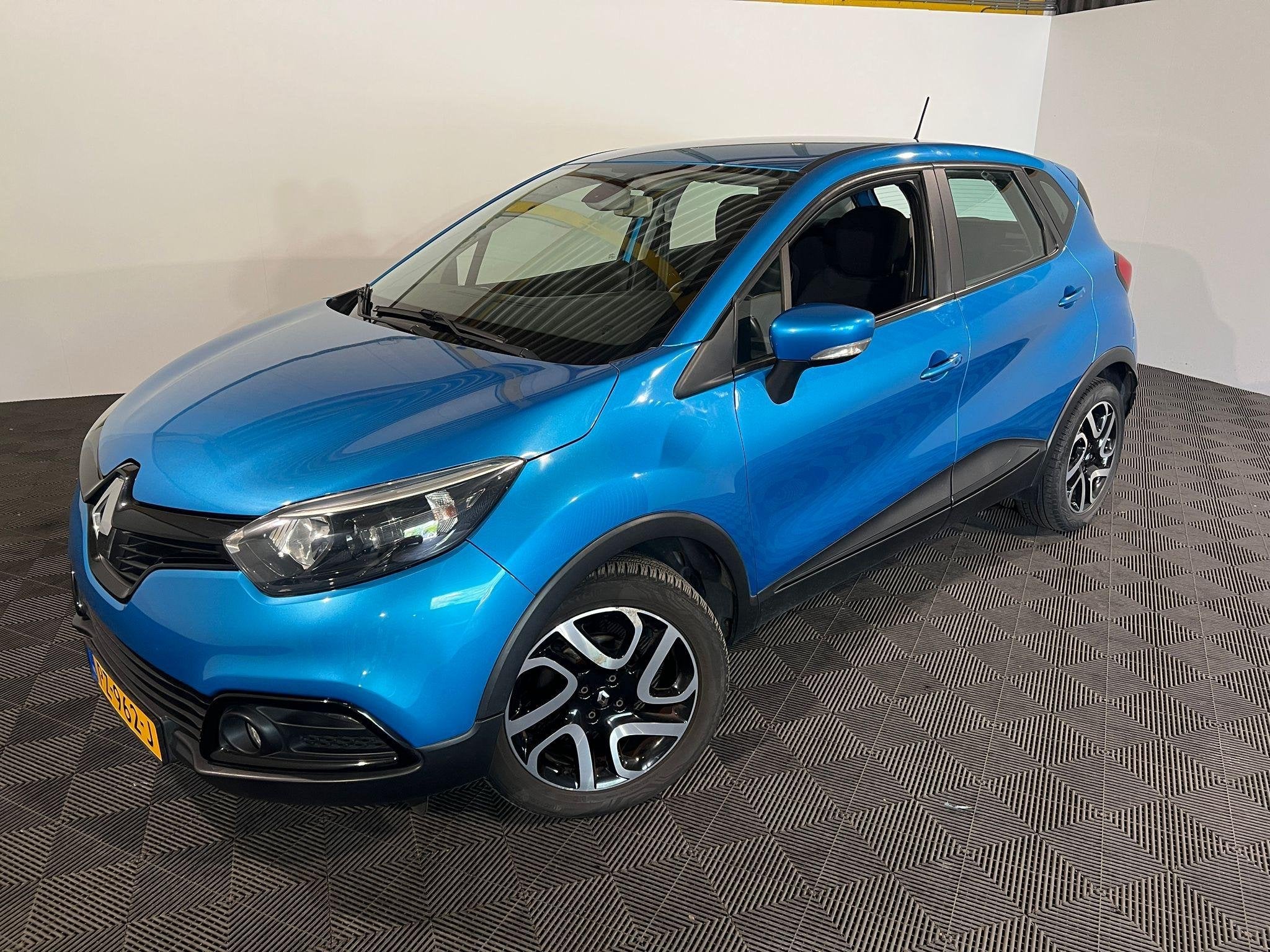 Renault Captur 0.9 TCe Dynamique, Auto's, Renault, Voorwielaandrijving, 898 cc, Stof, Gebruikt