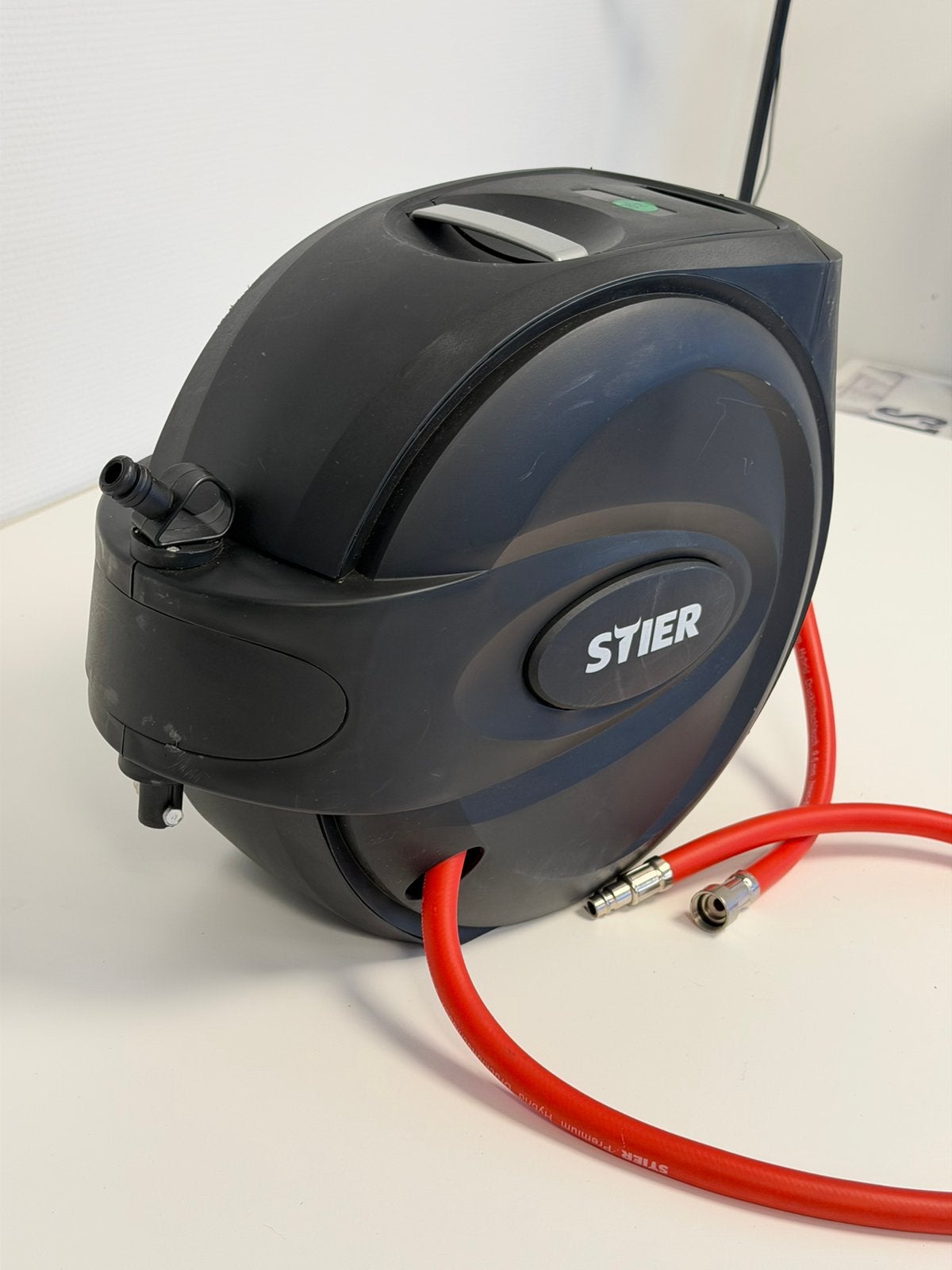 STIER Persluchtslanghaspel 15meter Automatisch lucht-haspel, Doe-het-zelf en Verbouw, Compressors, Ophalen of Verzenden, Zo goed als nieuw