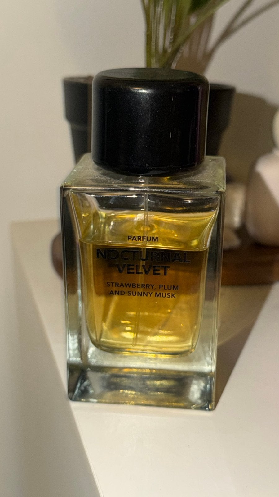 Zara Nocturnal Velvet Parfum - Strawberry, Plum & Sunny Musk, Ophalen of Verzenden, Zo goed als nieuw