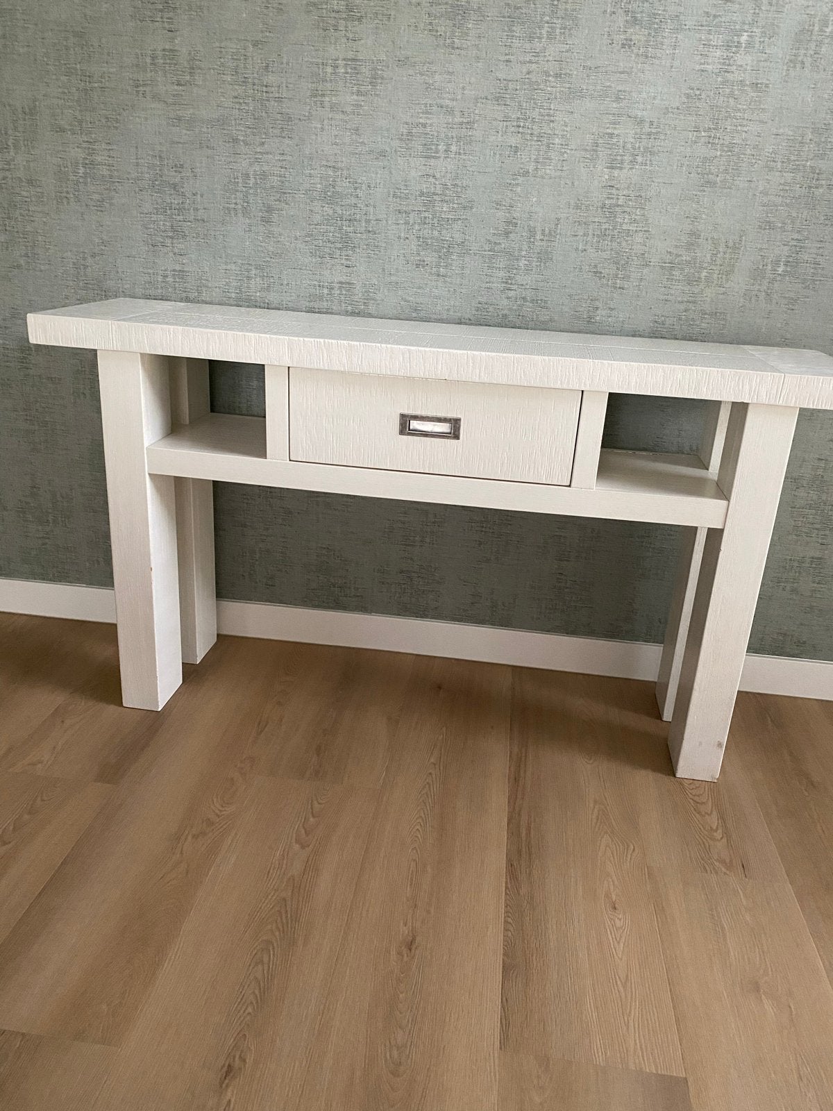 Houten sidetable met lade en opbergvakken, Ophalen, Gebruikt, 100 tot 150 cm, Overige houtsoorten
