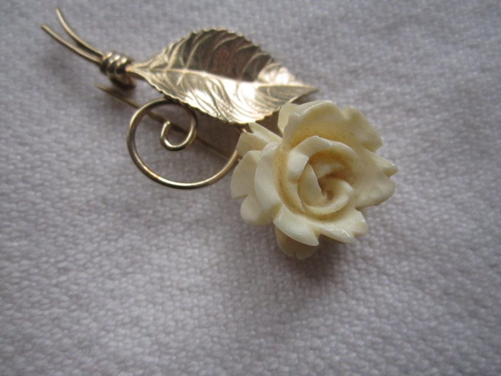 28.  Schitterende oude broche, CFH  12K gold filled, Sieraden, Tassen en Uiterlijk, Ophalen, Overige materialen, Broche