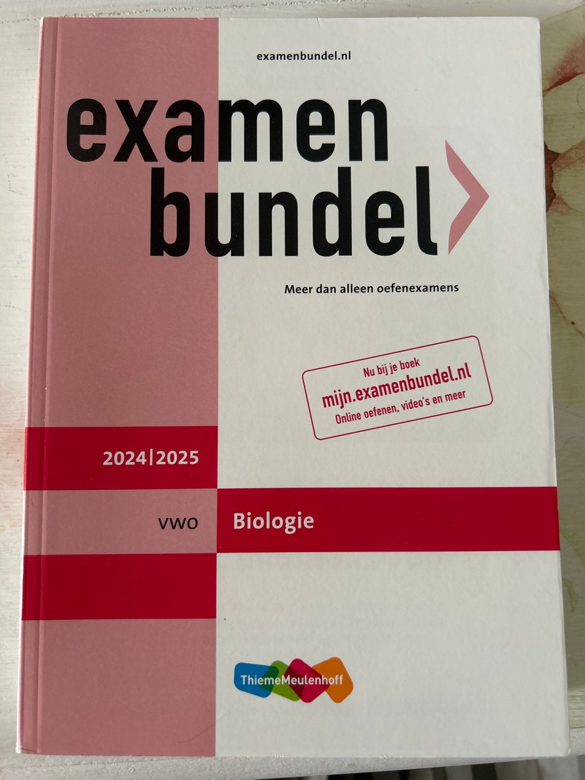 Examenbundel VWO Biologie 2024/2025, Ophalen of Verzenden, Zo goed als nieuw, VWO, Biologie