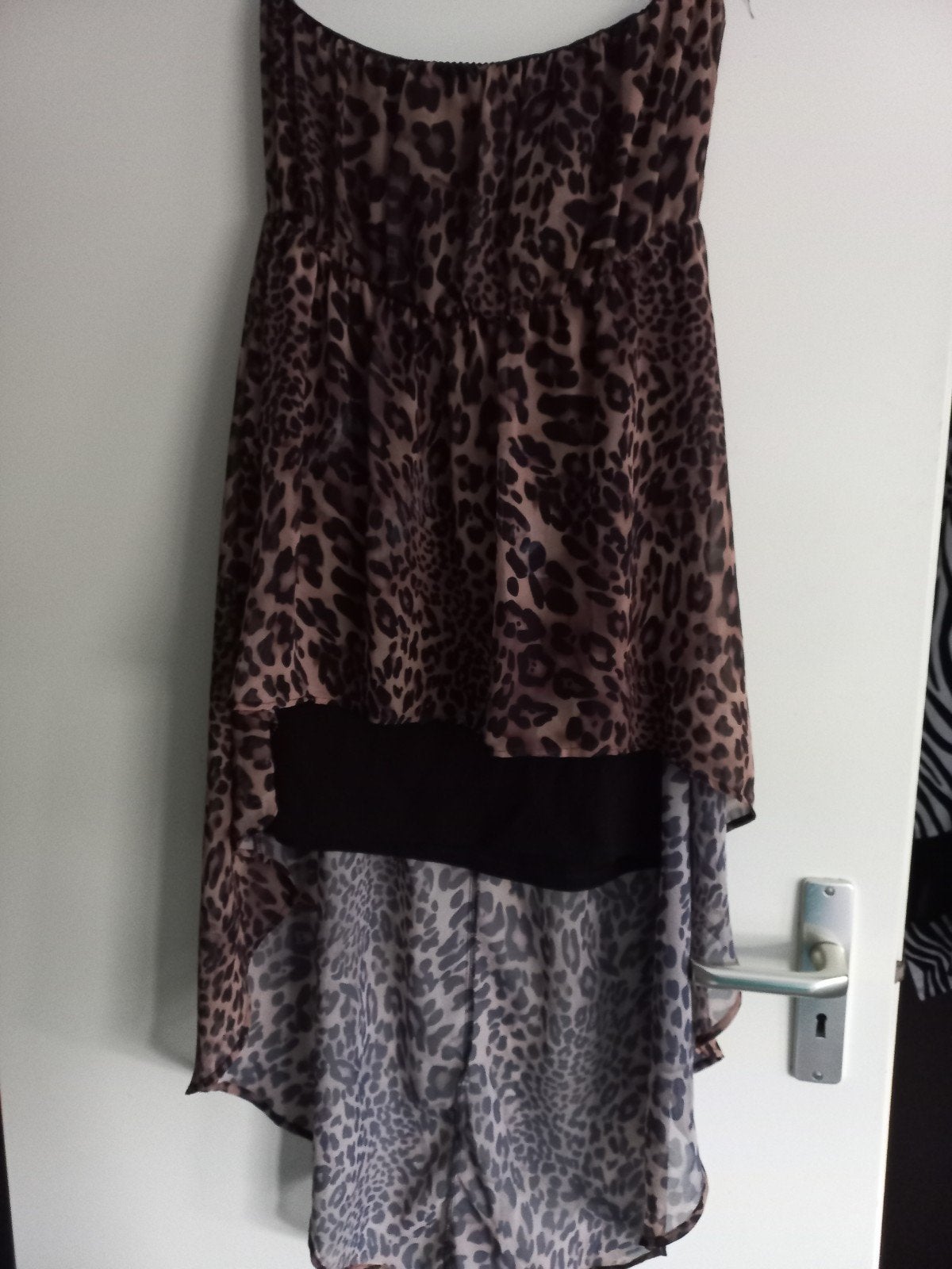 Super mooi strapless jurkje maat 42/44, Kleding | Dames, Ophalen of Verzenden, Zo goed als nieuw, Zwart, Boven de knie