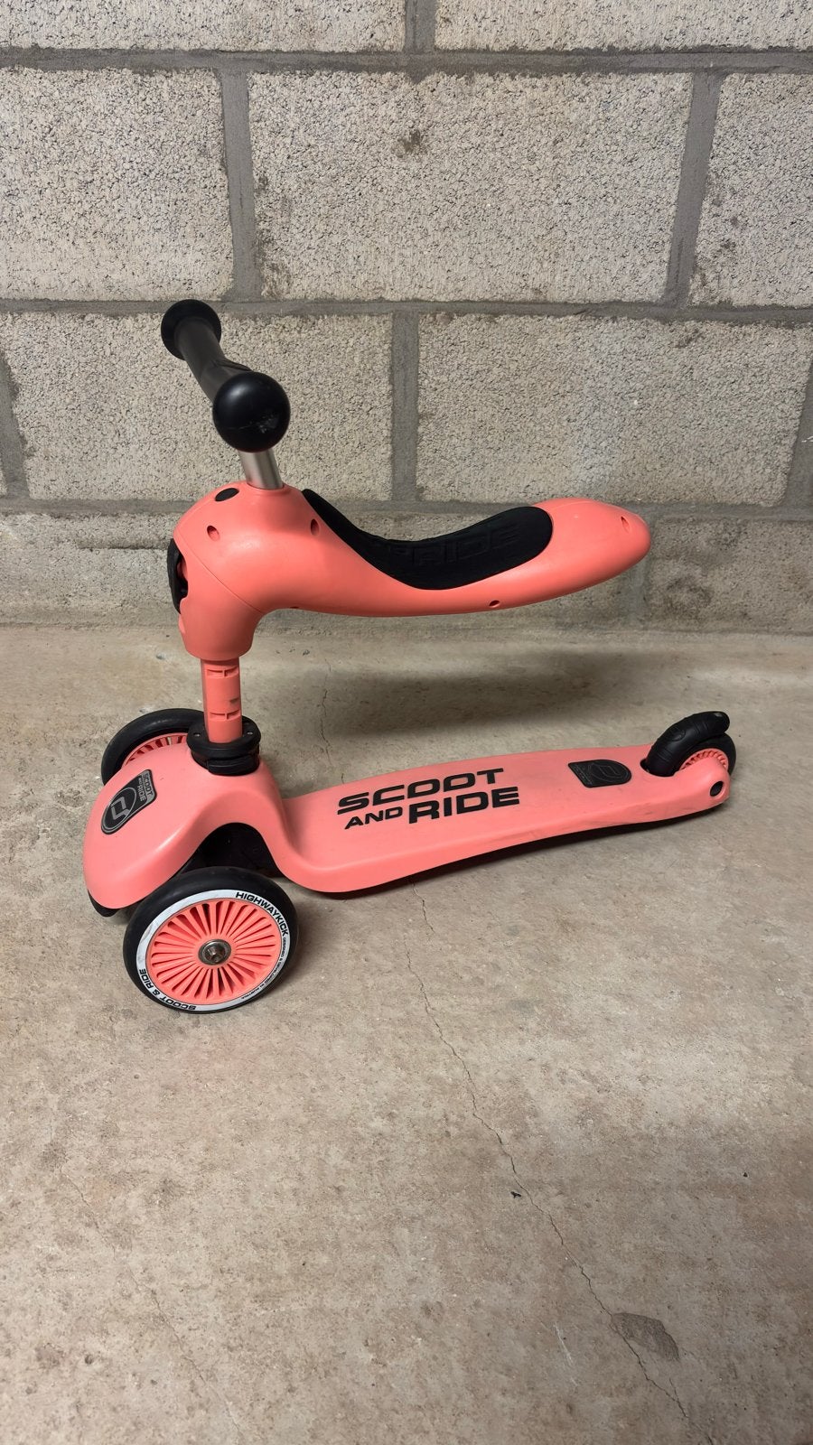Scoot and Ride Highwaykick 1 - Roze loopfiets/step, Ophalen, Zo goed als nieuw, Gewone step