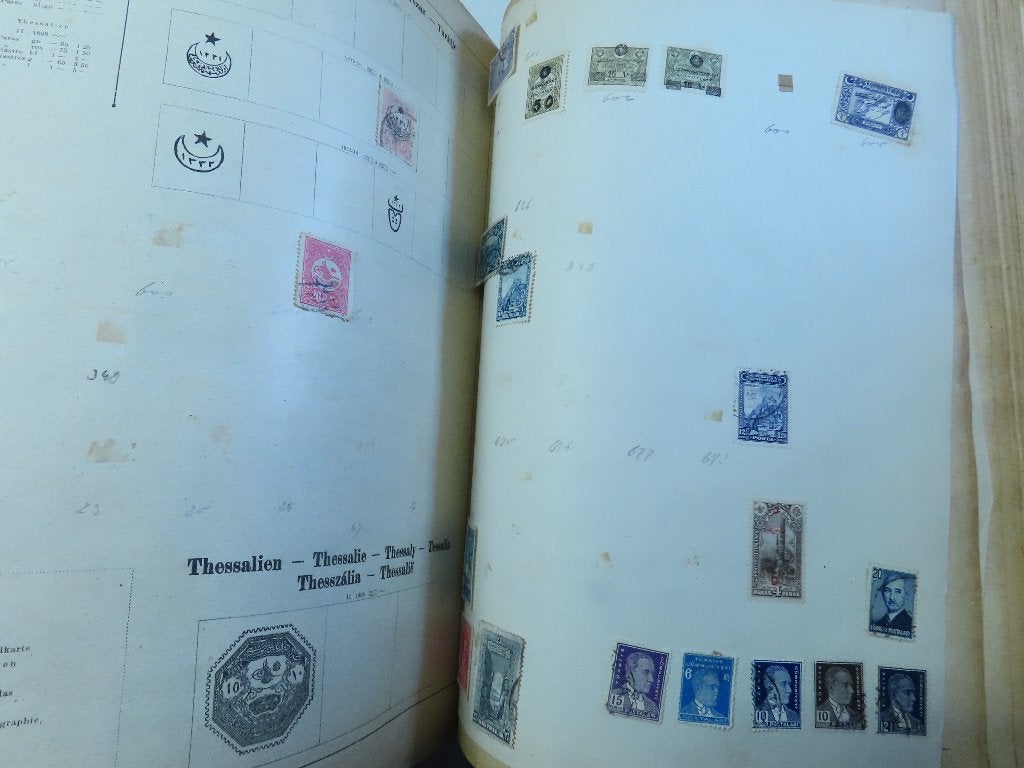 2 zeer oude SCHAUBEK-albums met zegels - (J261) - 2/3 -, Postzegels en Munten, Postzegels | Volle albums en Verzamelingen, Ophalen of Verzenden