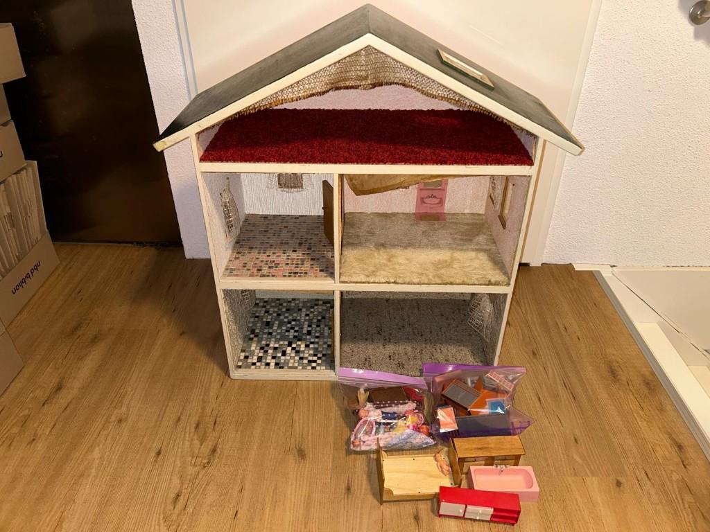 Retro poppenhuis, Kinderen en Baby's, Speelgoed | Poppenhuizen, Ophalen, Gebruikt, Poppenhuis
