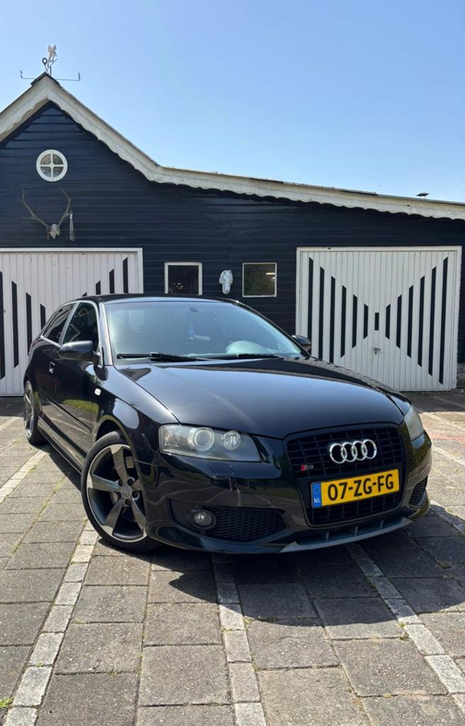 Audi S3 2.0 Tfsi 265PK Quattro, Auto's, Audi, S3, Zwart, 4 cilinders, 1984 cc