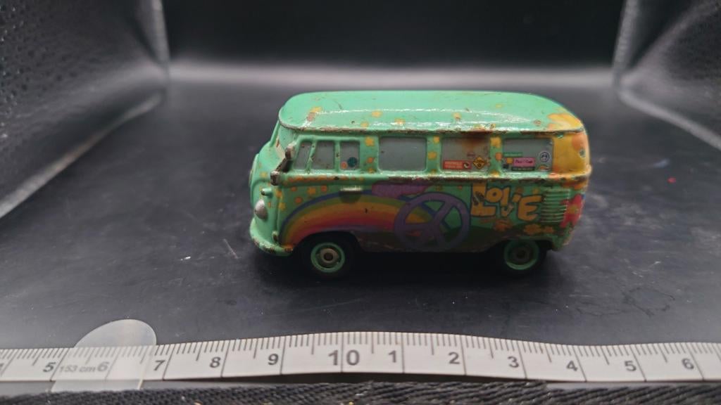 Disney Pixar Cars Fillmore VW Bus Diecast Model, Ophalen of Verzenden, Zo goed als nieuw, Auto, Overige merken