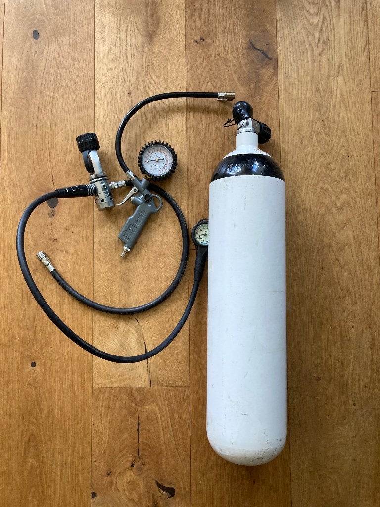 pomp voor karsten tent, Ophalen, Zo goed als nieuw, Meer dan 6