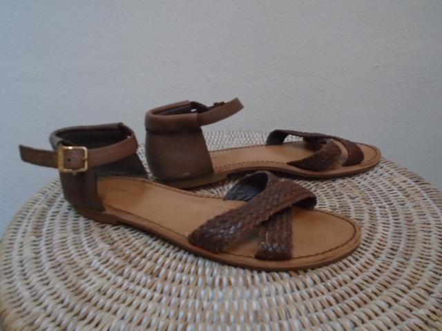Tommy Hilfiger platte bruine leren sandalen, sandalettes, 37, Bruin, Zo goed als nieuw, Tommy Hilfiger, Sandalen of Muiltjes