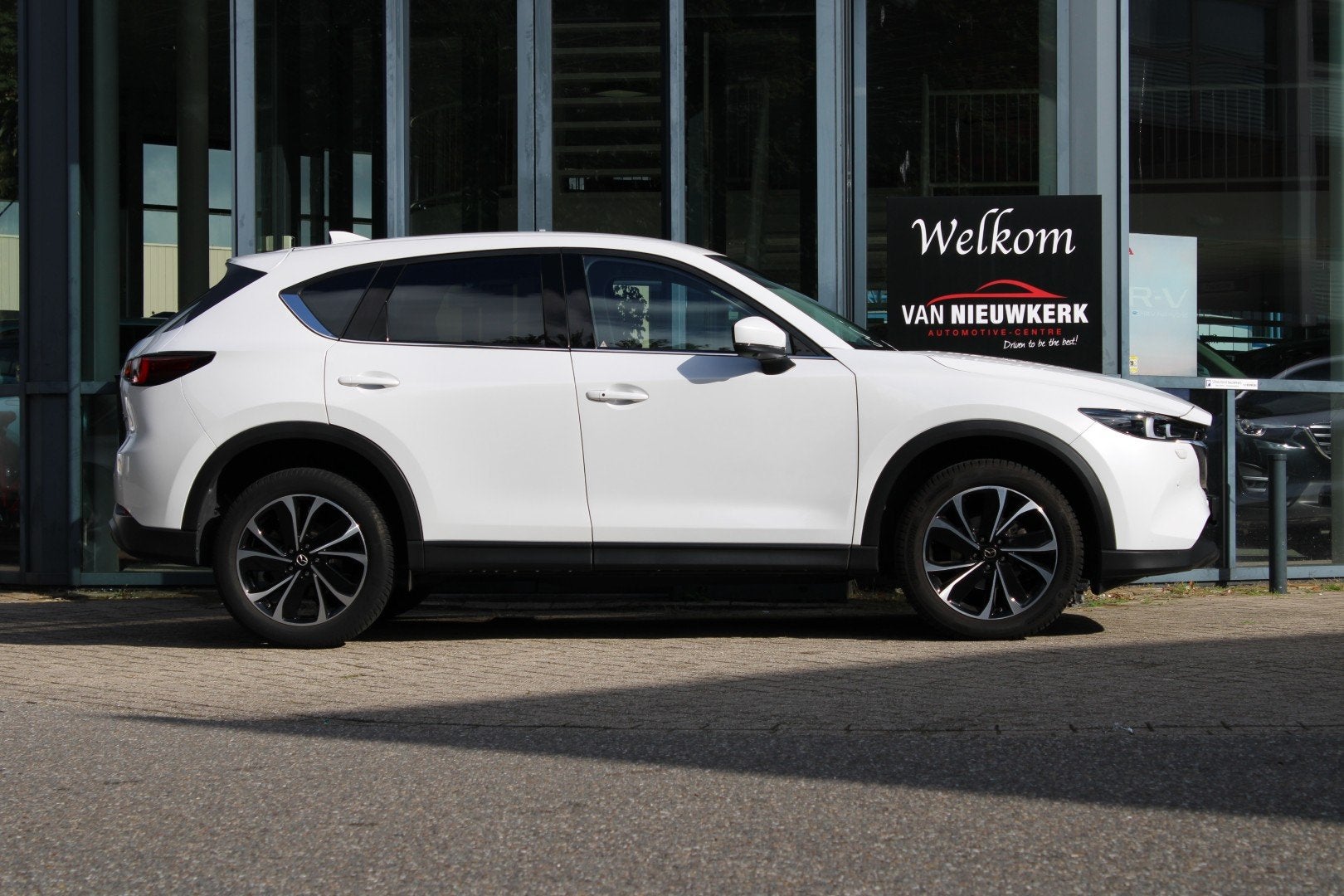 MAZDA Cx-5 2.0 SKYACTIV-G 165pk 2WD Aut Exclusive-Line | Nav, Auto's, Gebruikt, 4 cilinders, Wit, Bedrijf