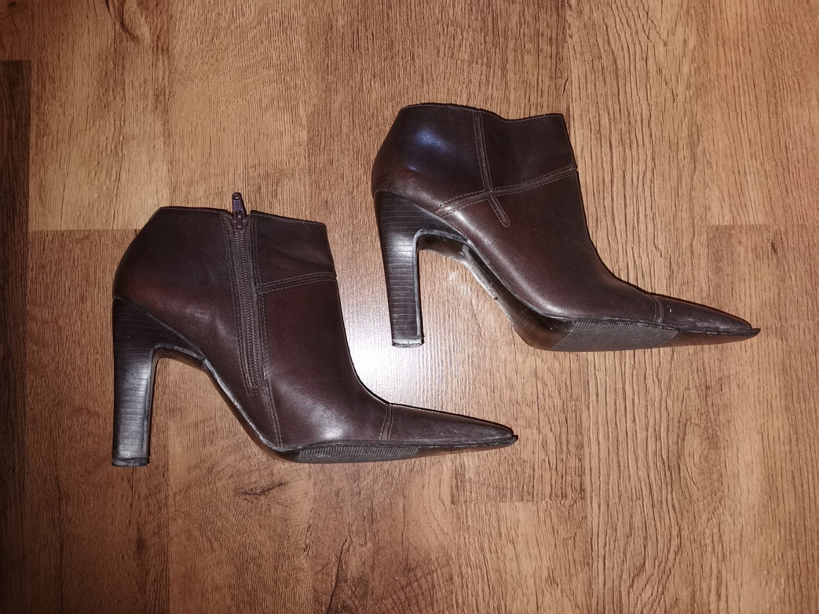 Bruine enkellaarsjes maat 38, echt leer, Bruin, Lage of Enkellaarzen, Ophalen of Verzenden, Pegabo
