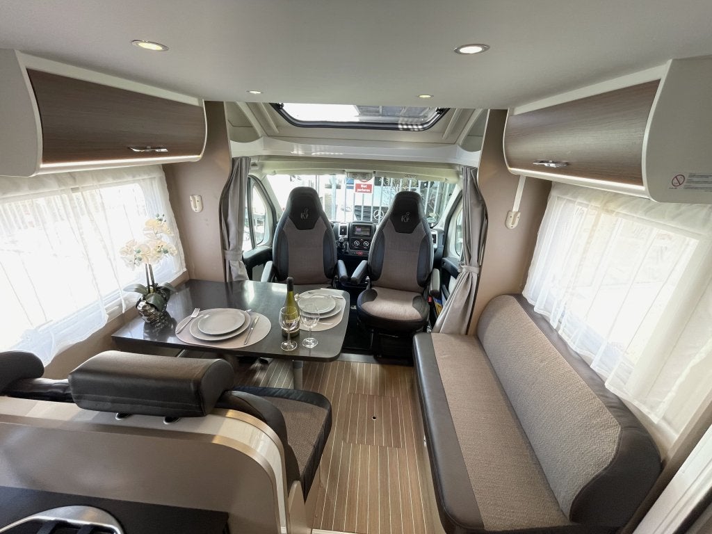 Hymer Etrusco T7300 SB ENKELE BEDDEN + HEFBED FIETSENDRAGER, Overige brandstoffen, 7 tot 8 meter, Bedrijf, Hymer