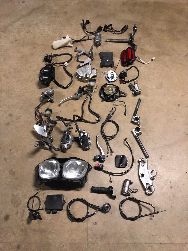 Yamaha FZR 600 R 1994-1995 diverse onderdelen, Gebruikt, ., Ophalen of Verzenden, .