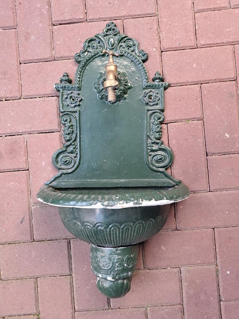 Oude alu.muurfontein/wasbak., Tuin en Terras, Ophalen, Gebruikt