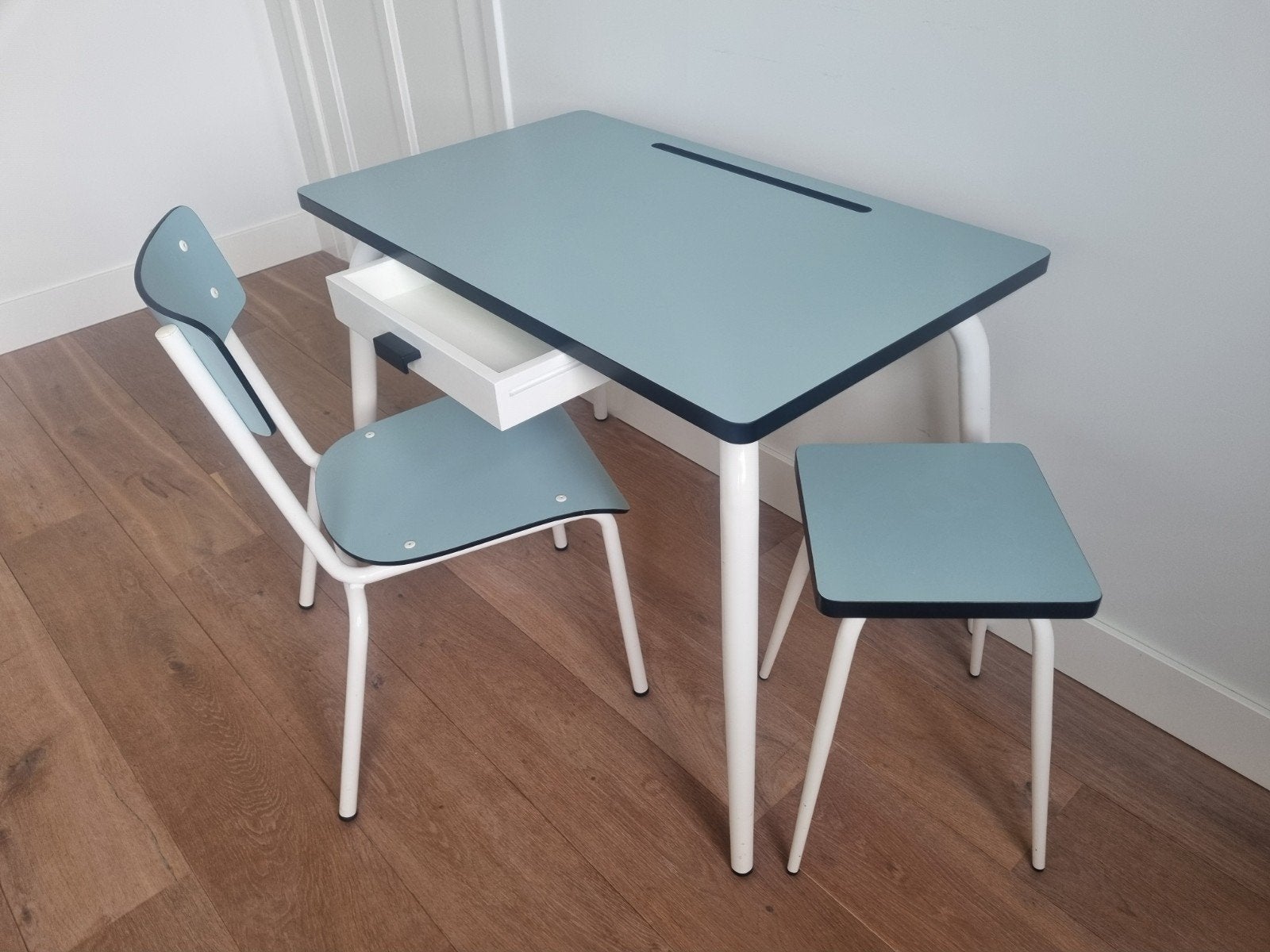 Les Gambettes retro kinder bureau, Ophalen, Zo goed als nieuw, Tafel(s) en Stoel(en)