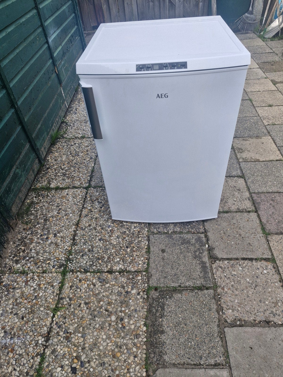 AEG VRIESKAST, Witgoed en Apparatuur, Vriezers en Diepvrieskisten, Vrieskast, Minder dan 85 cm, Minder dan 60 cm, Ophalen of Verzenden