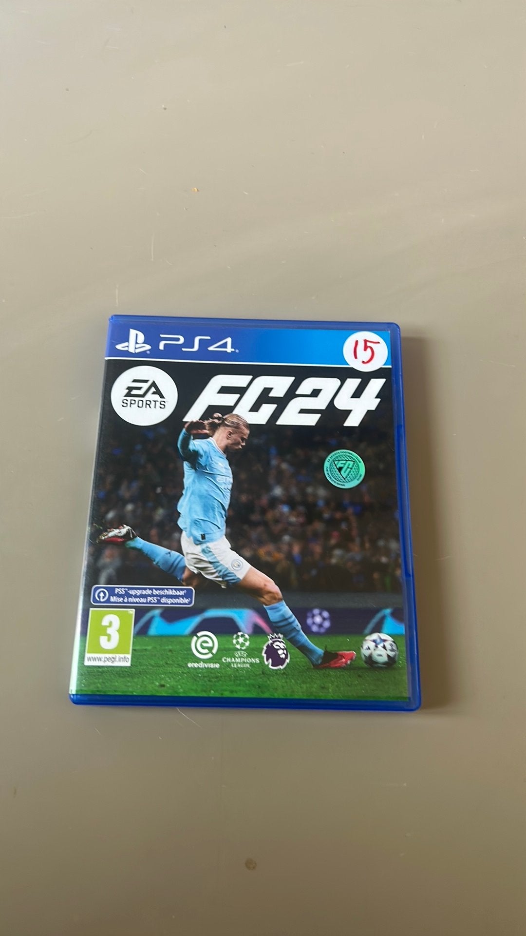 Fc 24 ps4 games ( werkt ook op ps5 ), Ophalen of Verzenden, Zo goed als nieuw, Sport, 3 spelers of meer