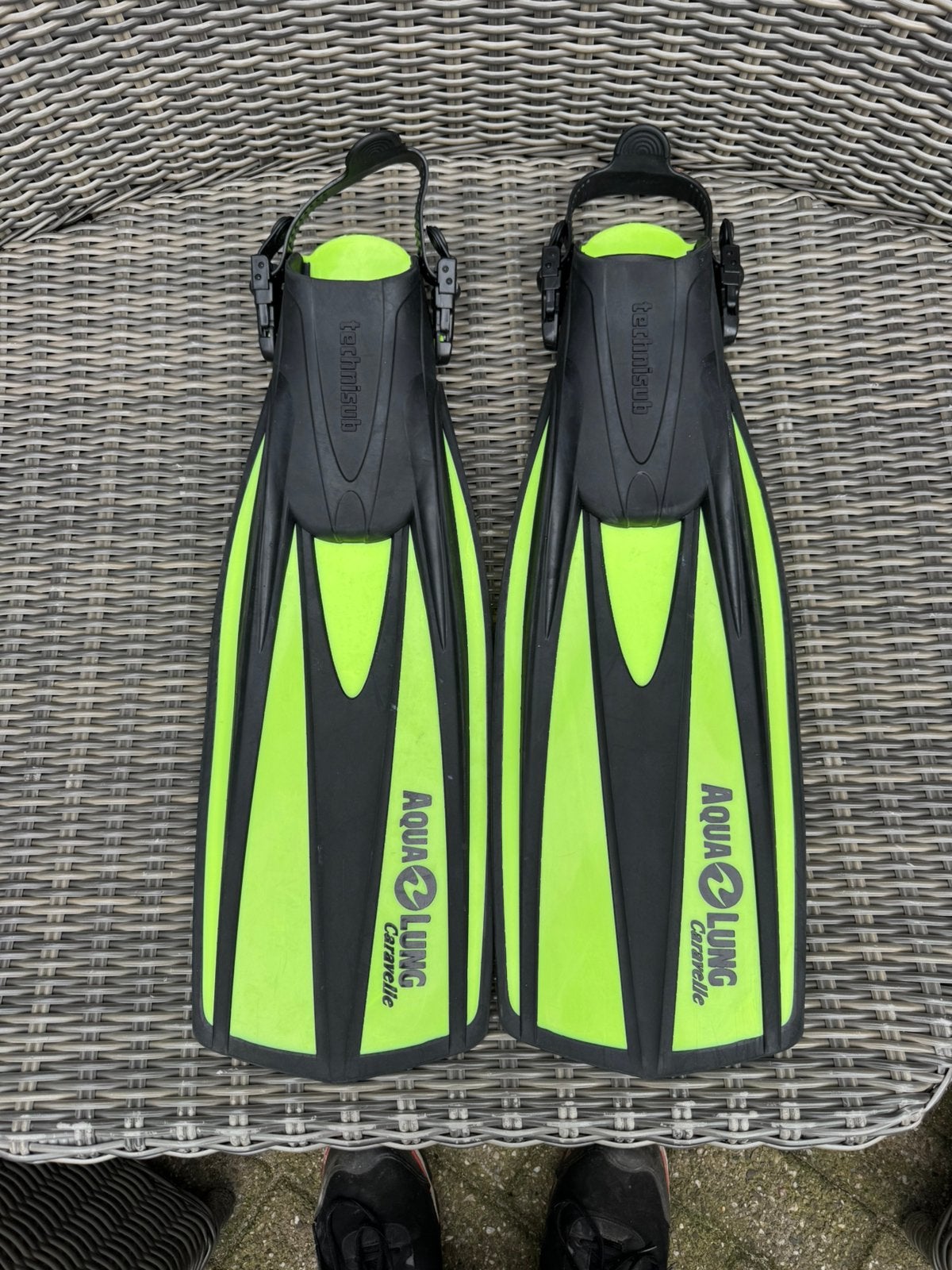 Aqualung caravelle vinnen XL, Watersport en Boten, Ophalen of Verzenden, Zo goed als nieuw, Zwem- of Duikvliezen