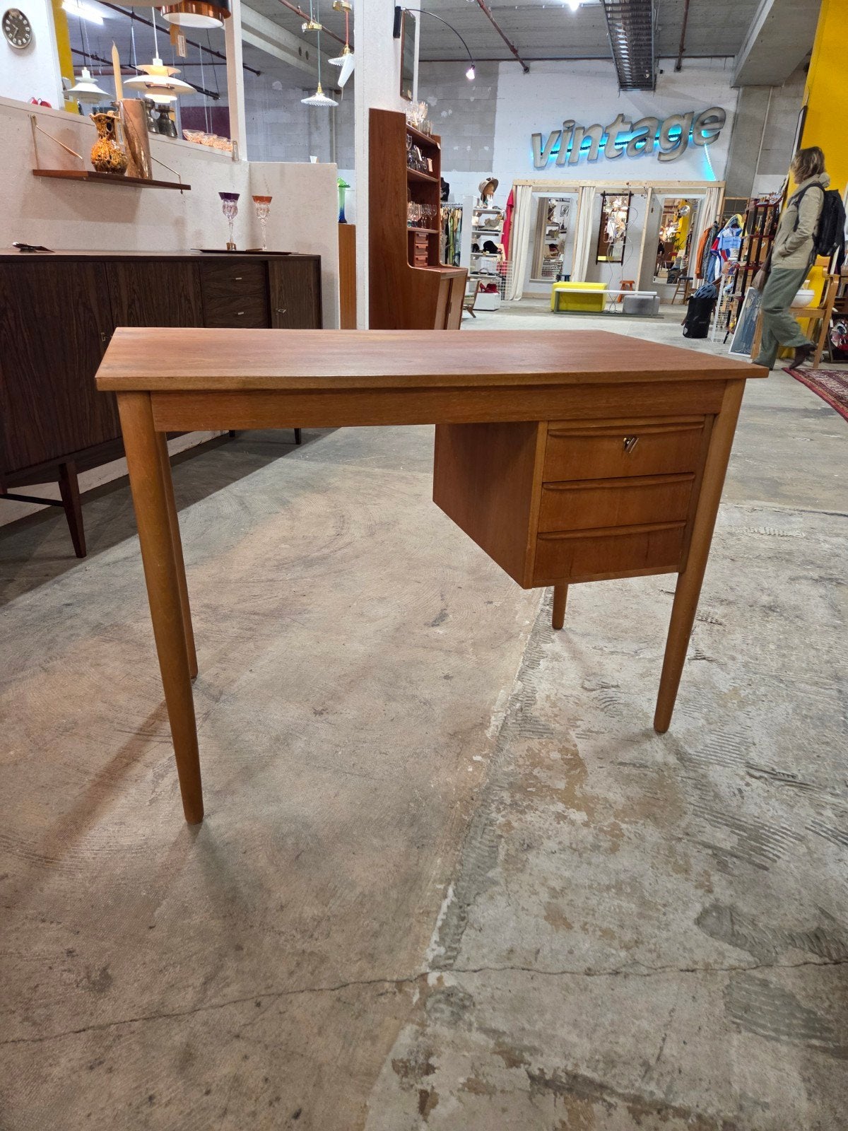 Vintage Mid-Century Deens bureau teak, Huis en Inrichting, Bureaus, Ophalen, Gebruikt, Scandinavisch, Hout