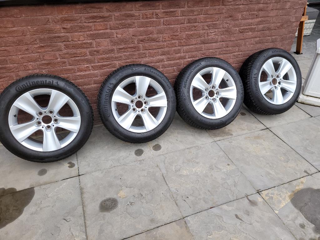 BMW F10 velgen 17 inch + Continental AllSeason banden, Auto-onderdelen, Overige Auto-onderdelen, BMW, Gebruikt, Ophalen of Verzenden