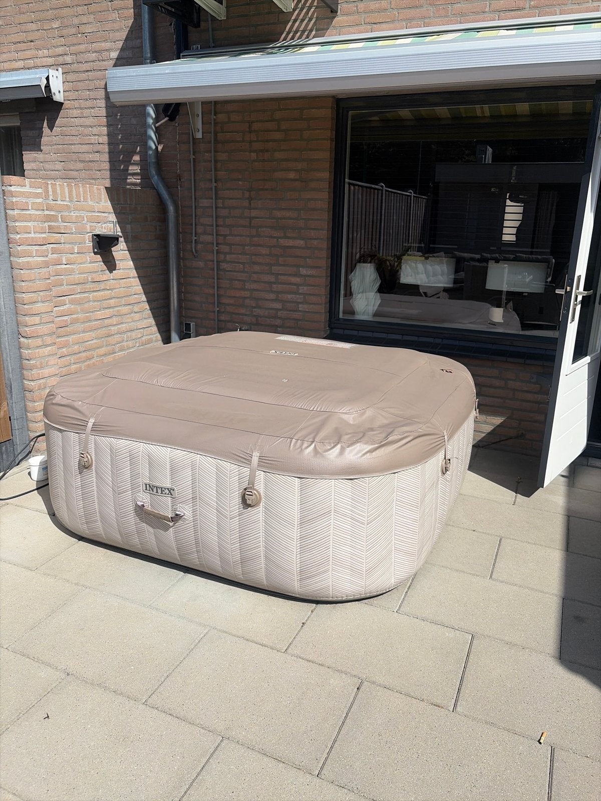 Intex PureSpa Opblaasbare Jacuzzi - Zo goed als nieuw, Ophalen of Verzenden, Zo goed als nieuw, Afdekzeil, Opblaasbaar