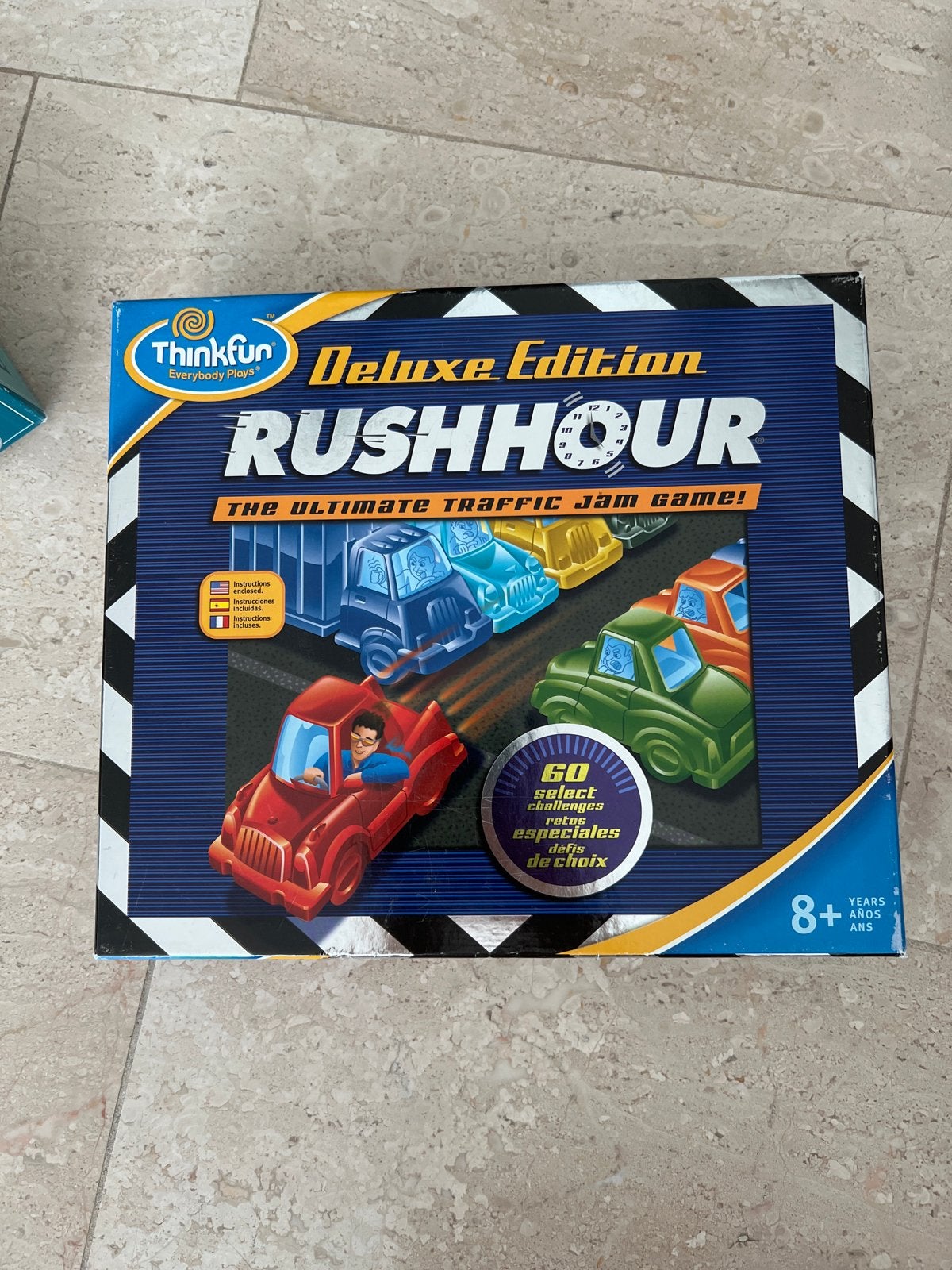 Rush Hour Deluxe Edition - Het Ultieme Verkeersopstopping Sp, Hobby en Vrije tijd, Gezelschapsspellen | Bordspellen, Een of twee spelers