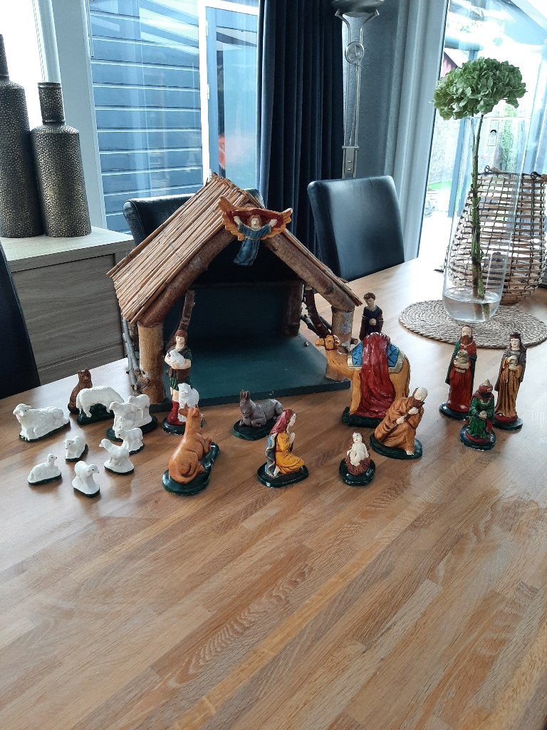 Kerststal en kerstgroep handwerk, Ophalen of Verzenden, Zo goed als nieuw