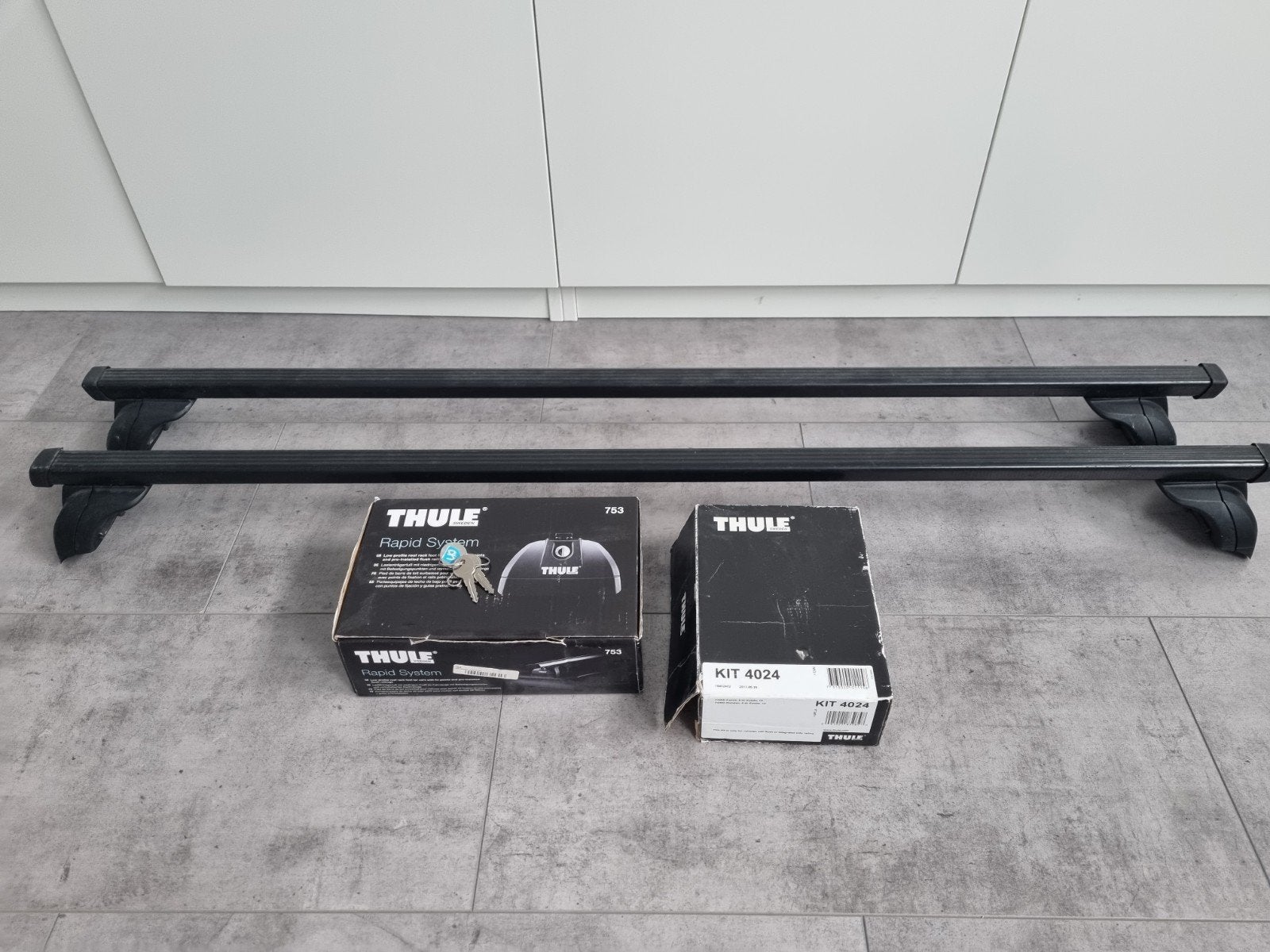 Thule dakdragers met kit 4024, Ophalen of Verzenden, Gebruikt