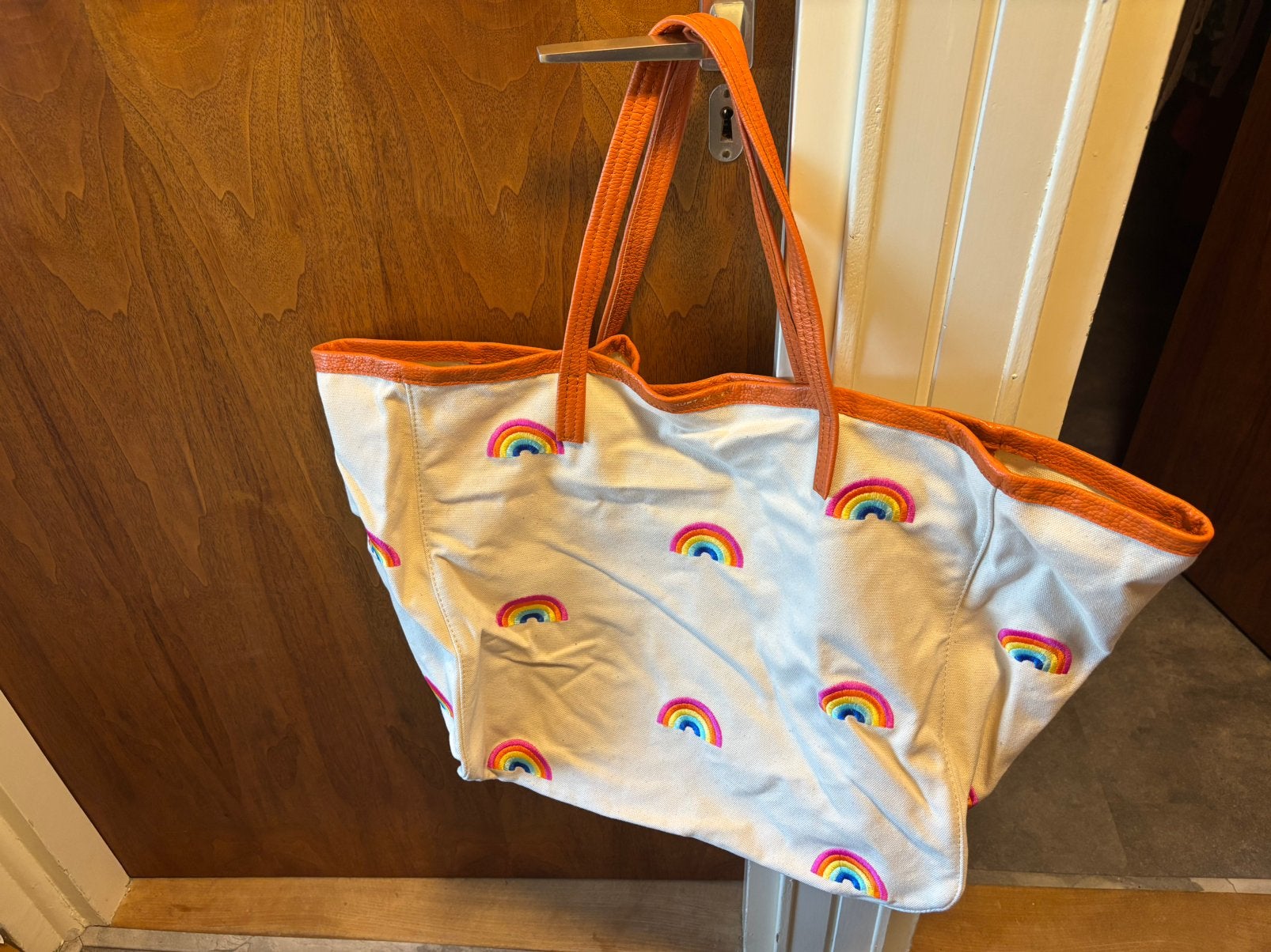 Kurt Geiger shopper tas, Ophalen, Zo goed als nieuw, Beige, 30 cm of meer
