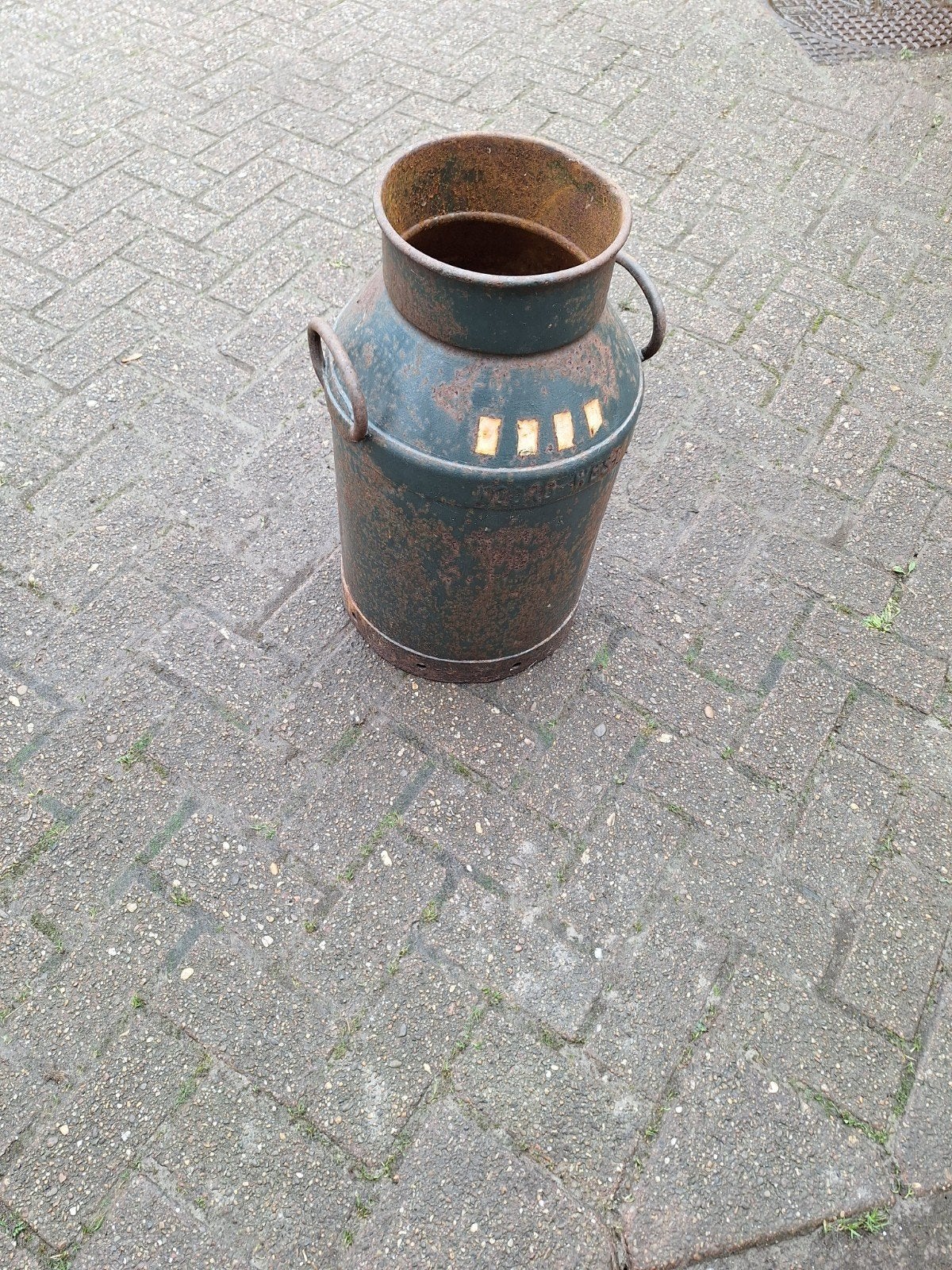 harde 50 liter melkbus, Ophalen, Gebruikt
