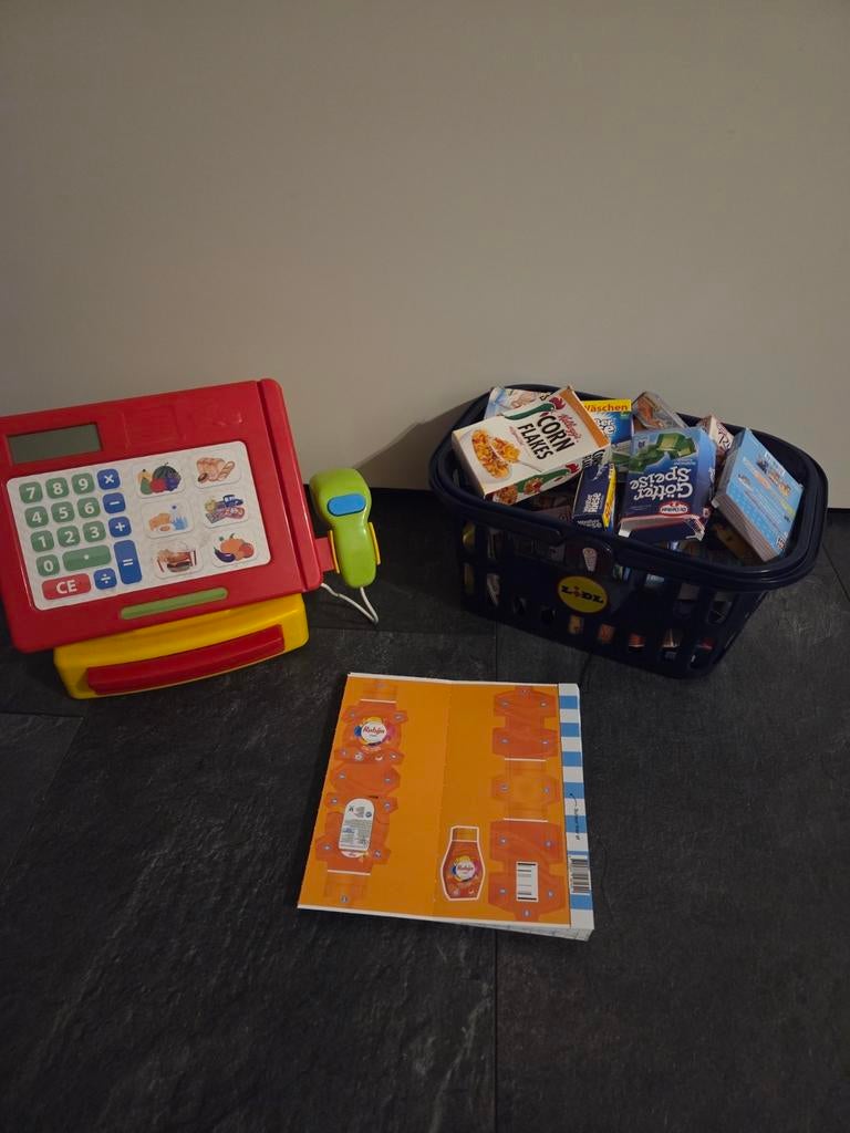 Speelgoedkasse en winkelmandje met boodschappen, Kinderen en Baby's, Ophalen