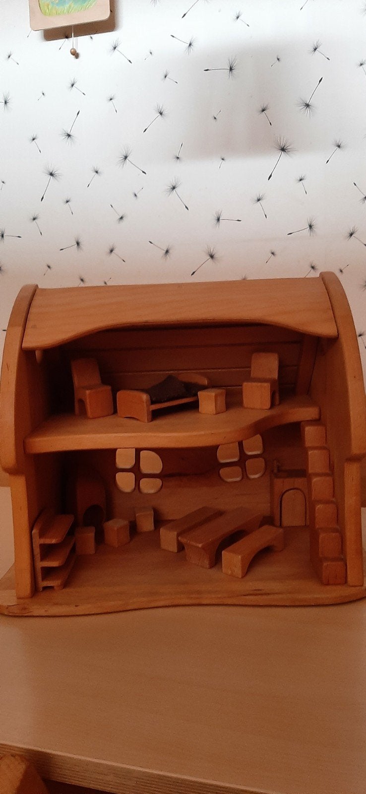 Duizendhout kabouterhuis met meubeltjes., Ophalen of Verzenden, Zo goed als nieuw