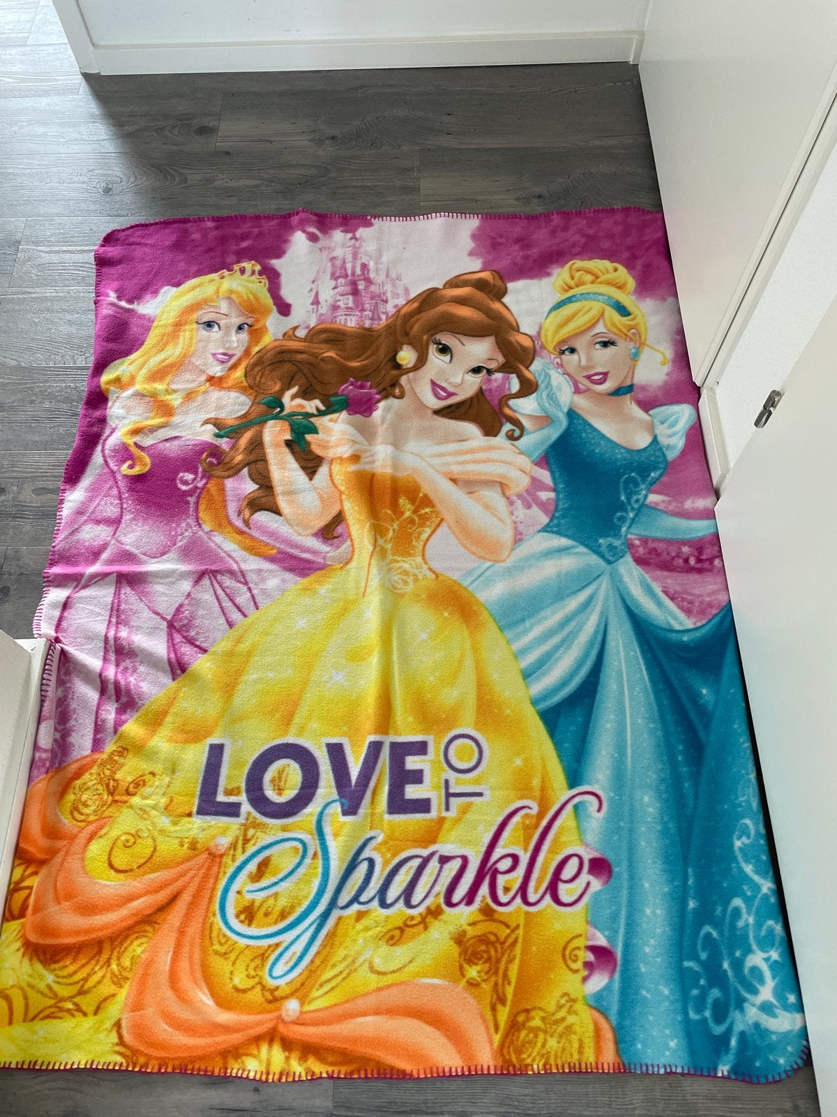 Disney prinsessen en Frozen fleece dekens en kussens, Gebruikt, Overige merken, Ophalen of Verzenden, Deken of Dekbed