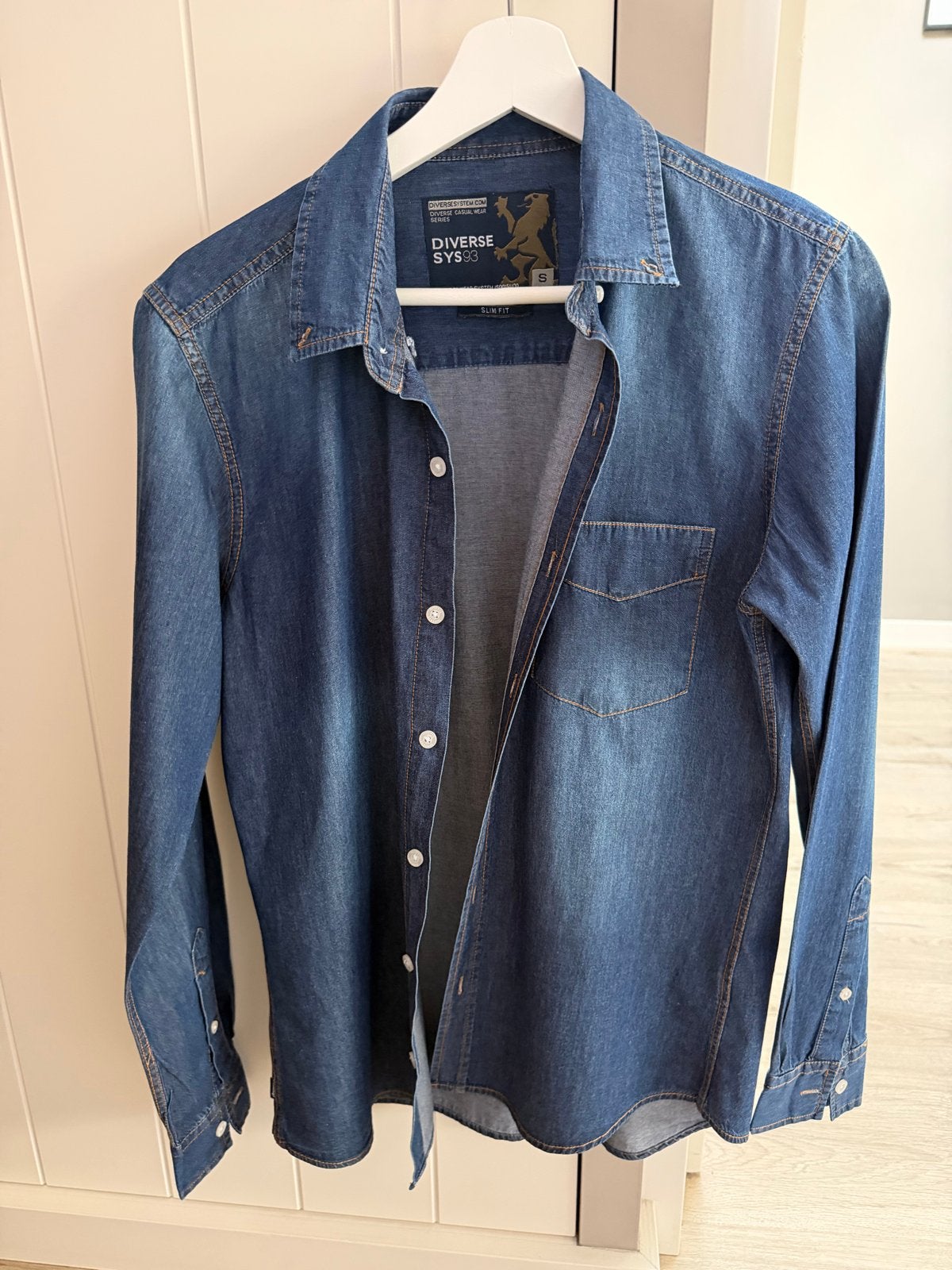 Diverse Slim Fit spijkerblouse maat S, Ophalen of Verzenden, Zo goed als nieuw, Blauw, Halswijdte 38 (S) of kleiner
