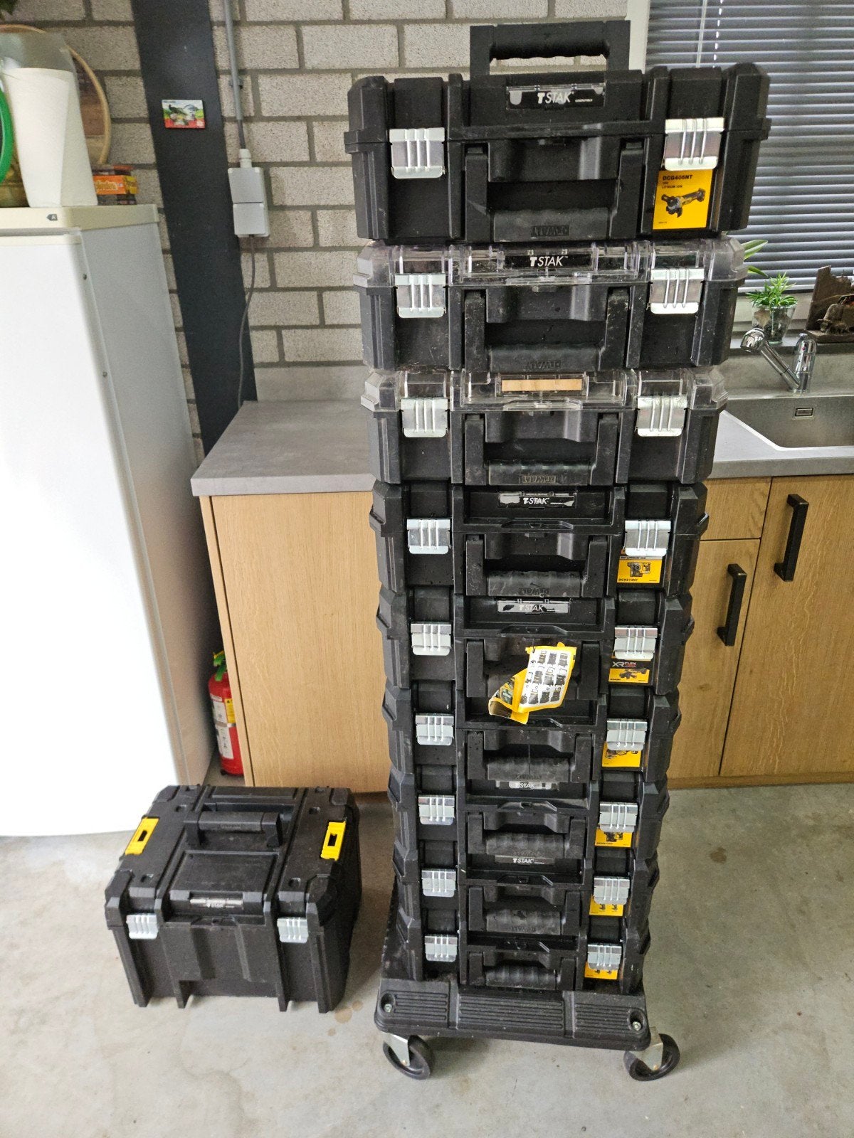 Dewalt t stak tstak trolley gereedschapskoffer systainer set, Ophalen