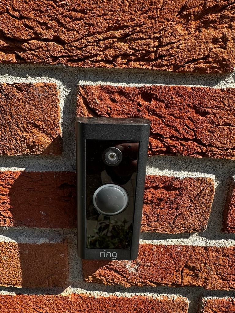 Ring Video Deurbel 3 Plus met Chime en Indoor Cam, Ophalen, Bewegingsdetectiesensor, Zo goed als nieuw, Draadloos