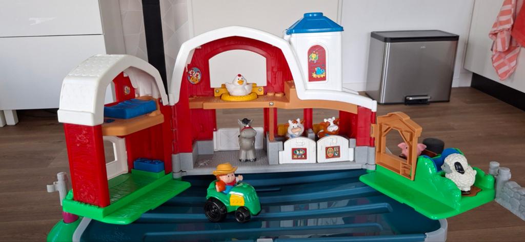 Fisher price boerderij stal met geluid ,circus wagen ,bus ,a, Kinderen en Baby's, Ophalen, Speelset, Met geluid