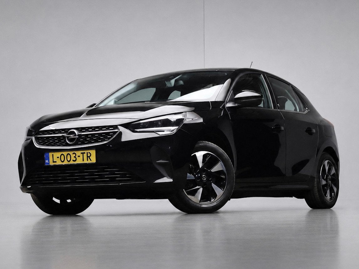 Opel Corsa-e Elegance 50 kWh Sport (APPLE CARPLAY,NAVI,PDC,D, Auto's, Opel, 330 km, 136 pk, Gebruikt, Zwart