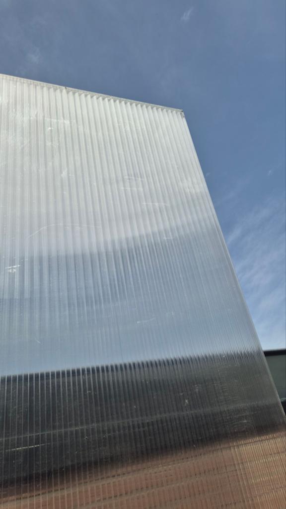 5x Polycarbonaat Kanaalplaat 351x99x1,5cm, Doe-het-zelf en Verbouw, Platen en Panelen, Ophalen, Gebruikt