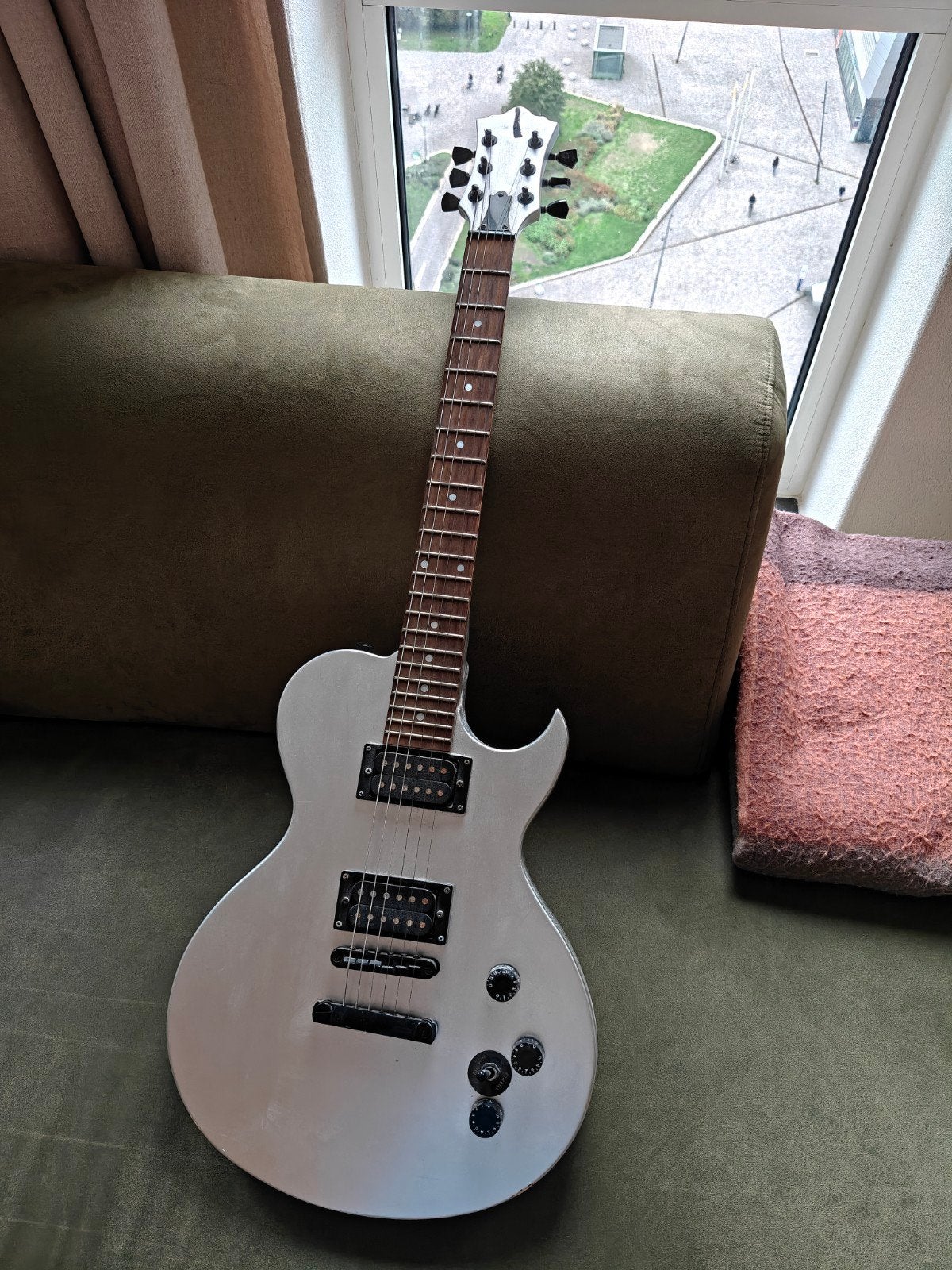 Elektrische gitaar (via zelfbouw pakket gemaakt), Ophalen, Gebruikt, Solid body, Overige merken