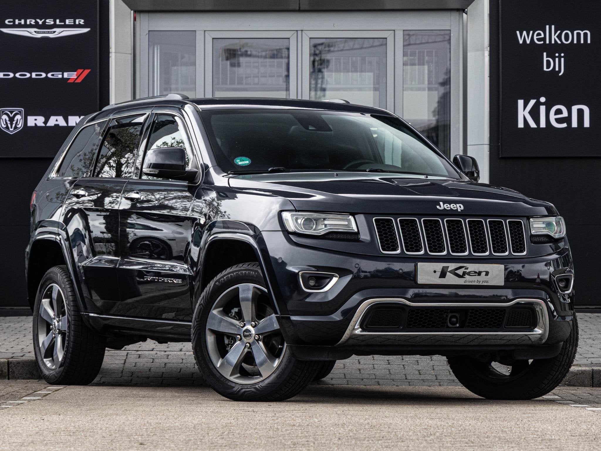 Jeep Grand Cherokee 3.0 CRD Overland, Auto's, Jeep, Elektrische stoelverstelling, Stof, Gebruikt, 190 pk