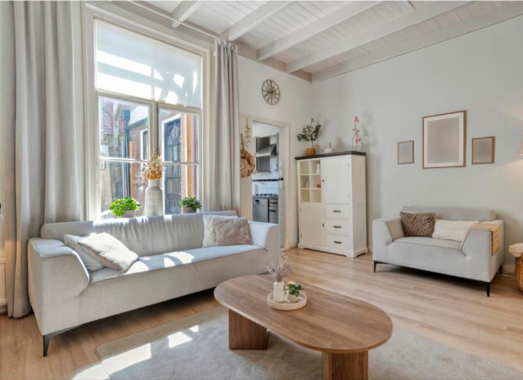 Beanks bank en loveseat - gebruikt, nog in goede staat, Gebruikt, Driepersoons, 75 tot 100 cm, Ophalen of Verzenden