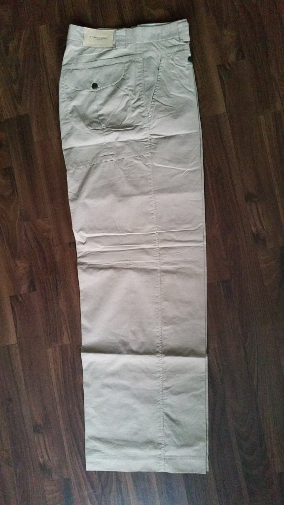 Burberry pantalon beige maat 14+, Broek, Ophalen of Verzenden, Zo goed als nieuw, Jongen