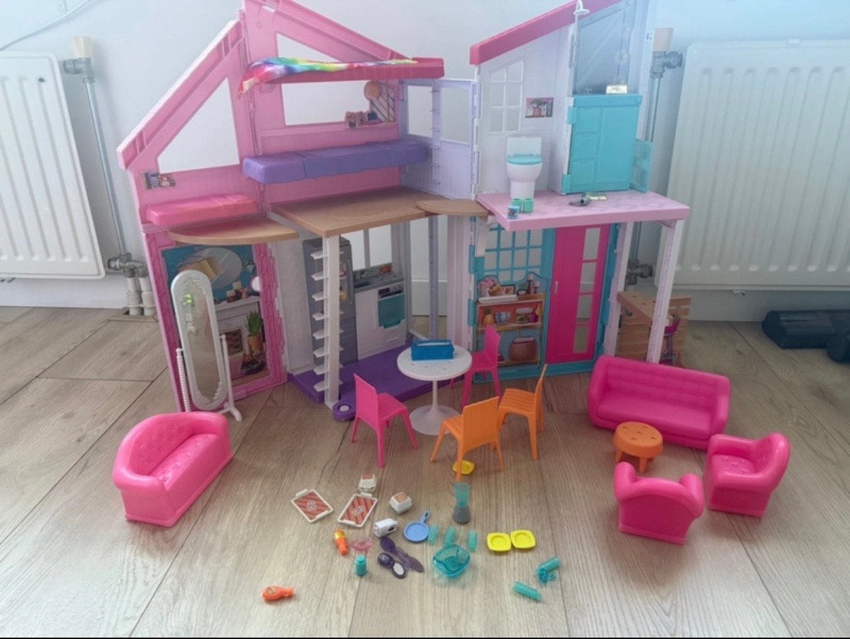 Barbie Dreamhouse met accessoires, Ophalen, Gebruikt, Meisje