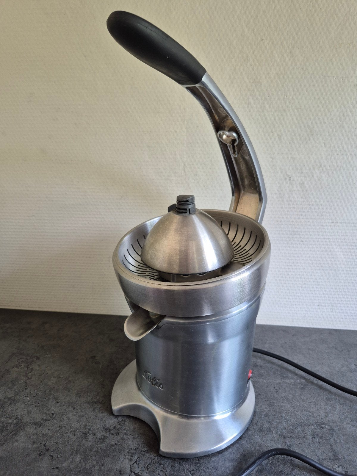 Solis Citruspers Type 845 - RVS - Krachtige sapcentrifuge, Ophalen of Verzenden