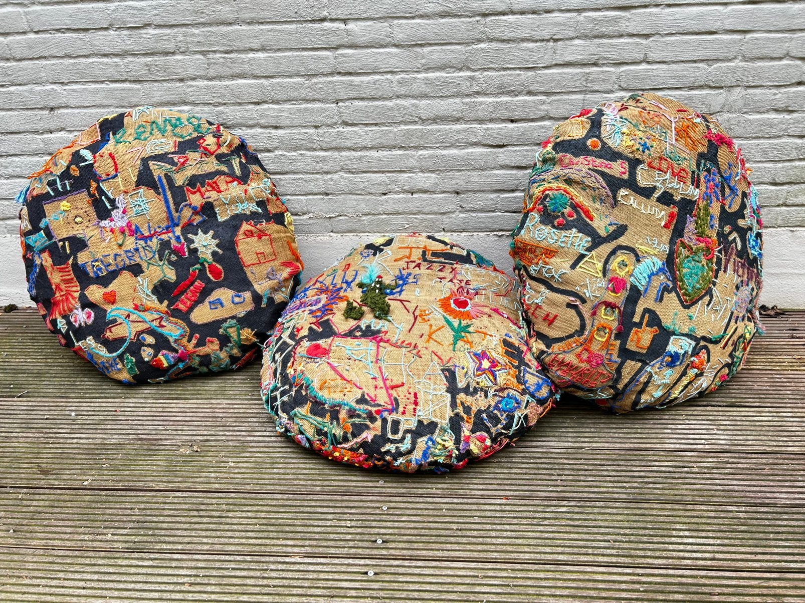 Prachtige handgeborduurde kussens, Ophalen, Meerkleurig, 75 cm, Handgemaakt