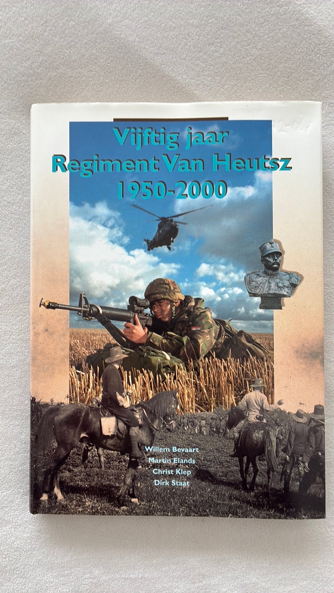 Vijftig jaar Regiment Van Heutsz, Verzamelen, Ophalen of Verzenden, Landmacht, Nederland, Boek of Tijdschrift